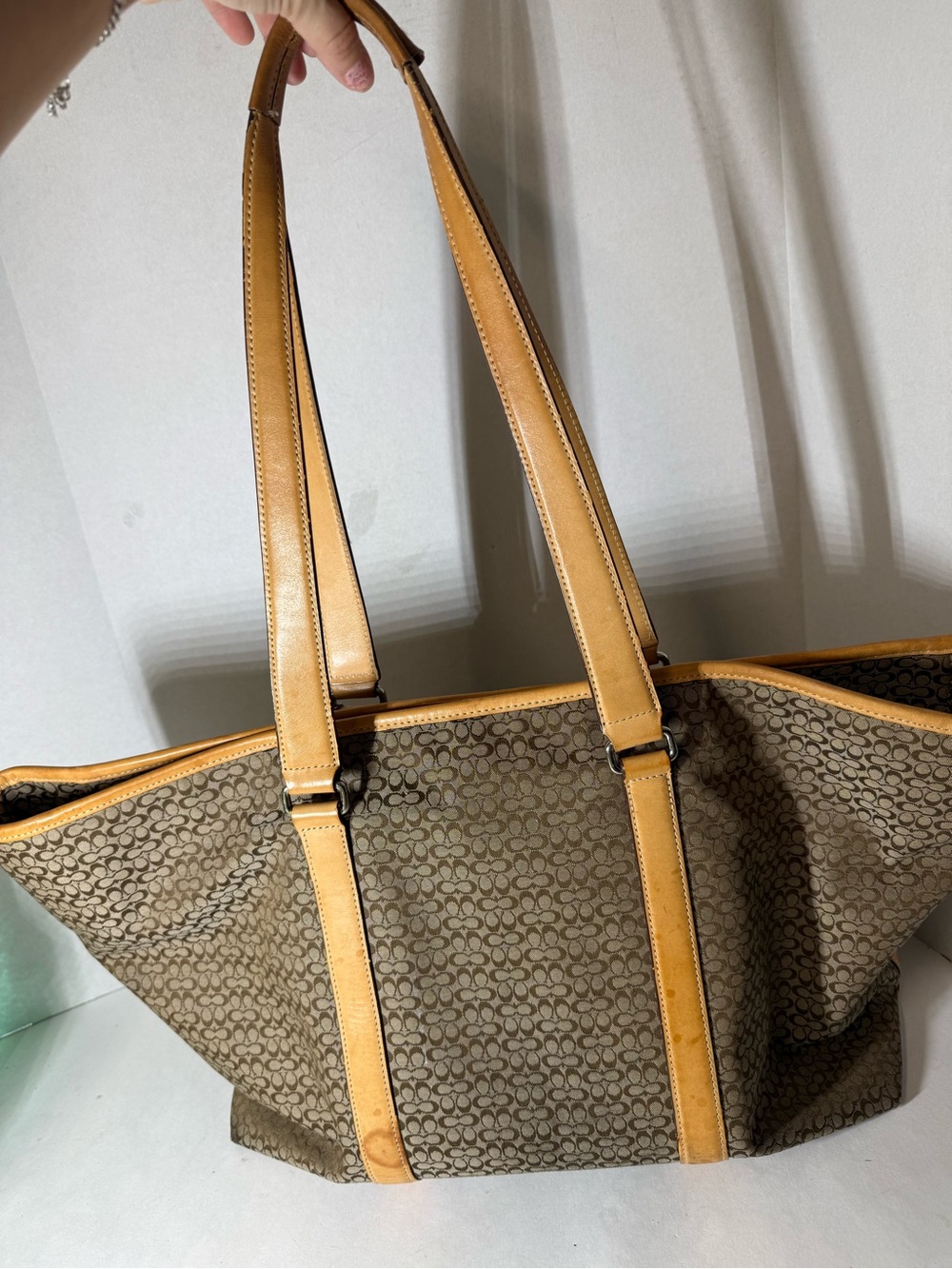 Coach F77012 Vintage XL Signature C Canvas & Vachetta Leather Tote Weekender - Picture 2 of 8